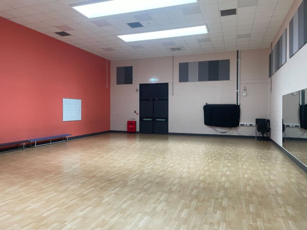 Indoor dance class training space in Hayes, West London